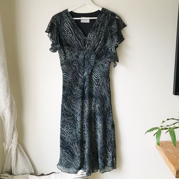 Flutter sleeve sheer dot pattern overlay midi dress - Picture 7 of 14